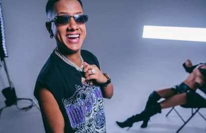 Jombriel anuncia su primer álbum “De la suerte” y revela el listado de canciones
