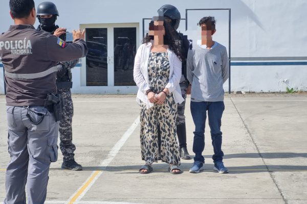 Un adolescente es detenido por segunda vez en cinco días, también detuvieron a su madre.