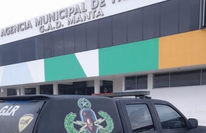 Controles en la Agencia Pública de Movilidad tras la detención de un funcionario.