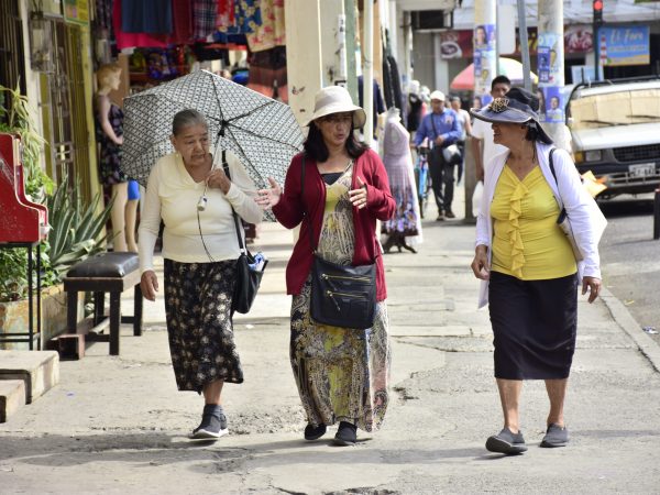 El clima de este viernes 18 de abril sorprende: esto debes saber si vas a salir
