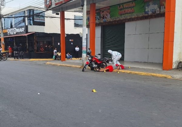 A Julio Gorozabel, de 39 años, conocido como “Chacarin”, lo asesinaron a balazos en el centro de Portoviejo.