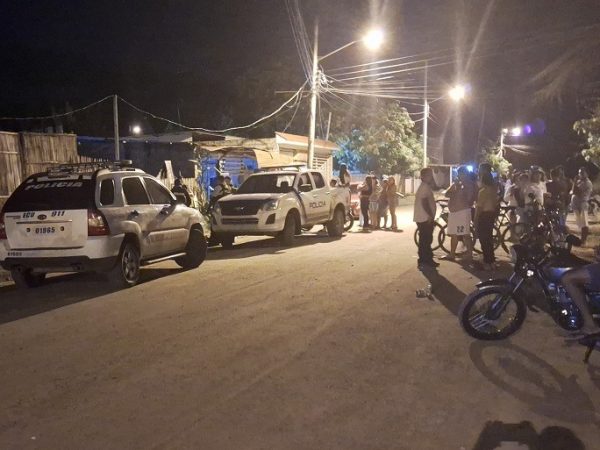A un hombre conocido como “El Mico” lo asesinaron la noche del domingo 20 de abril en la ciudadela El Florón, en Portoviejo.