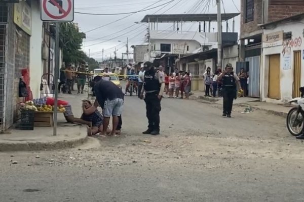 A un hombre conocido como “Orejón” lo asesinaron la mañana de este martes 3 de junio en la parroquia Leonidas Proaño, Montecristi.