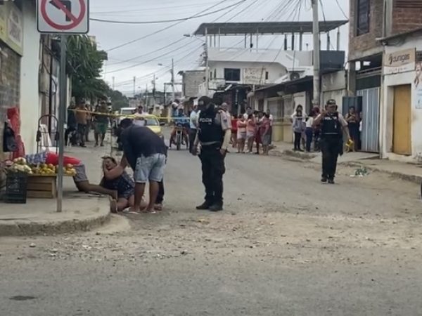 A un hombre conocido como “Orejón” lo asesinaron la mañana de este martes 3 de junio en la parroquia Leonidas Proaño, Montecristi.