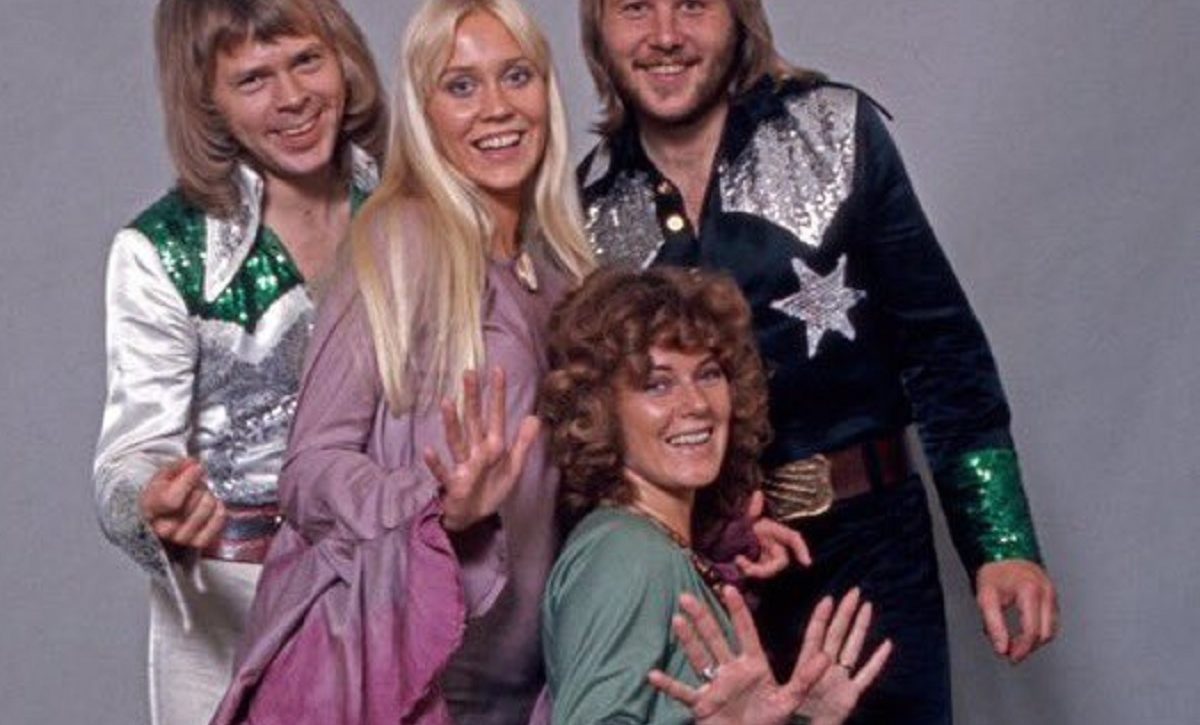 ABBA es un grupo sueco de música pop, integrado por Agnetha Fältskog, Björn Ulvaeus, Benny Andersson y Anni-Frid «Frida» Lyngstad.