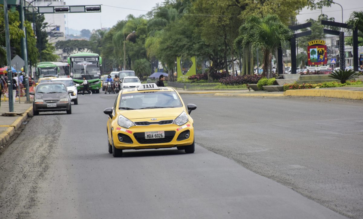 ¿Vas a casa? Estas son las avenidas con mayor tráfico en Portoviejo este lunes 19 de mayo