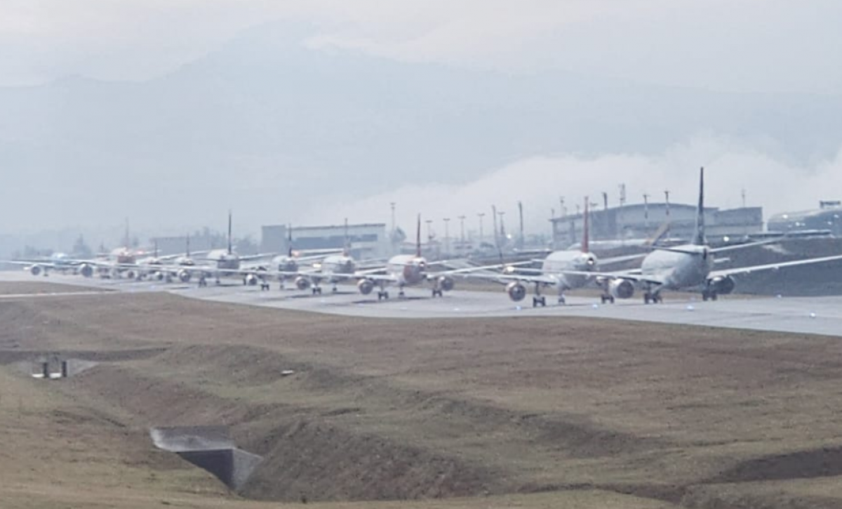 Aeropuerto de Quito paralizó sus operaciones por segundo día consecutivo por tormenta eléctrica