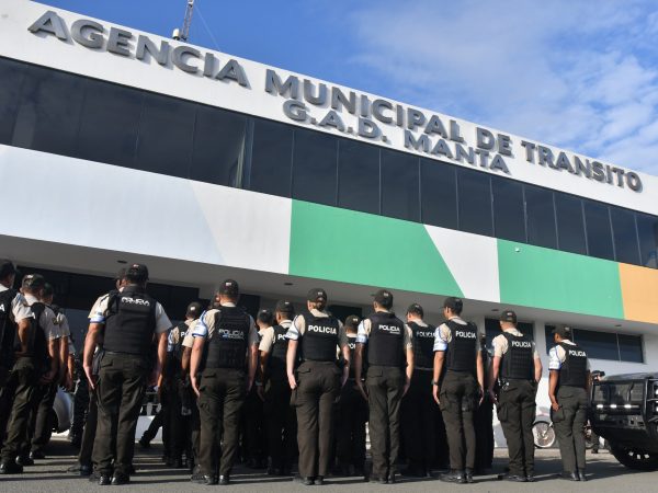 Agencia de Tránsito en Manta fue intervenida la mañana del jueves 10 de julio