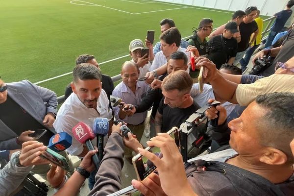 Al arribar a Ecuador, el volante argentino-ecuatoriano Damián ‘Kitu’ Diaz se trasladó de inmediato al cantón La Libertad,