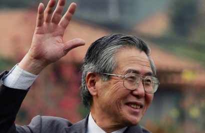 Alberto Fujimori llegó a la presidencia como outsider político en 1990. FOTO: Archivo