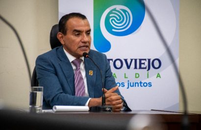 Alcalde Javier Pincay
