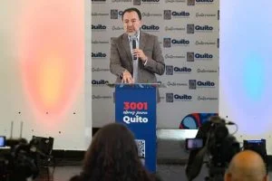 Alcalde de Quito alerta sobre problemas financieros de municipios por falta de transferencias