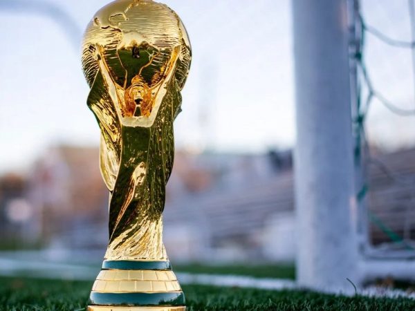 Alejandro Domínguez, presidente de CONMEBOL, propuso que en 2030 se realice el certamen con 64 países.