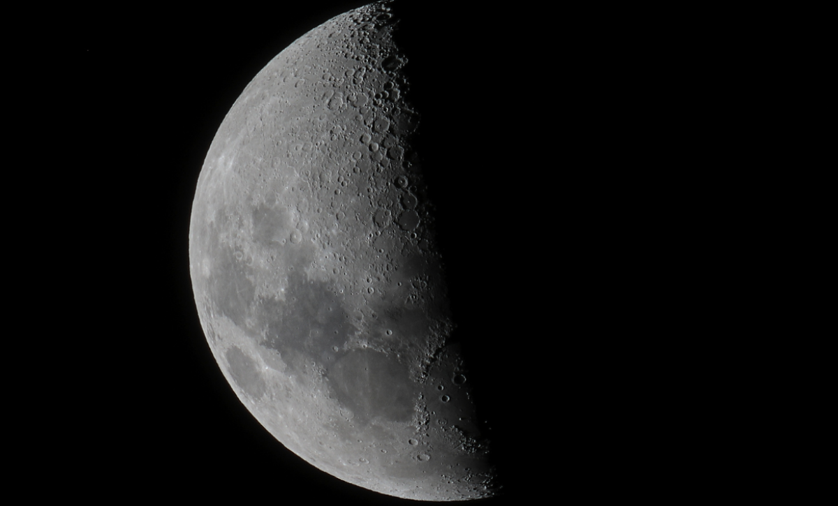 Alerta espacial El asteroide 2024 YR4 podría impactar contra la Luna