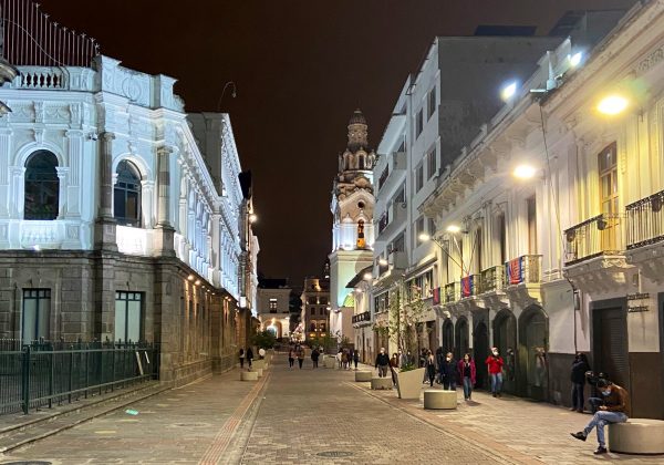 Ampliación de espacio peatonal y mejoras urbanas llegan a la Loma Grande y San Roque