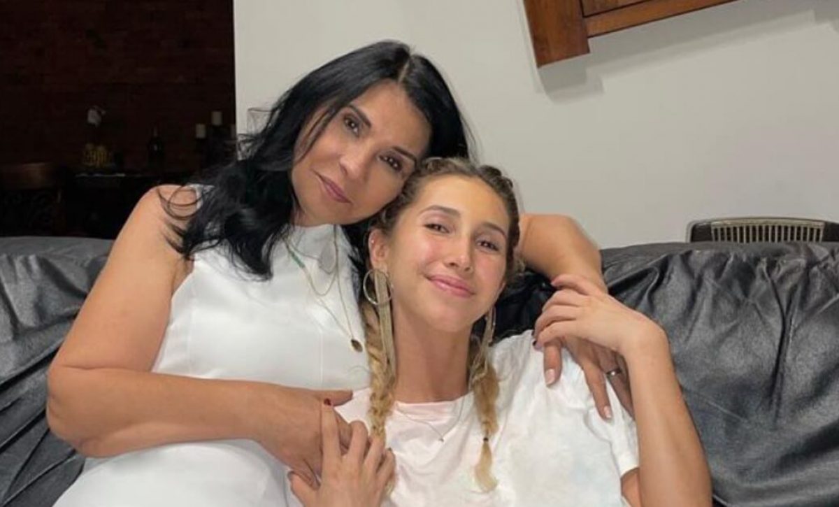 Ana Paula comparte su dolor en primera entrevista tras la muerte de Ana Buljubasich