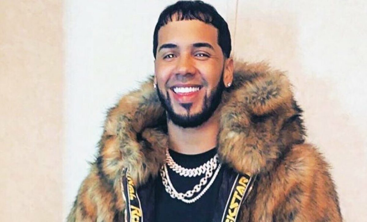 El comunicado de Transportes EconoTours detalla la falta de respuesta por parte de Anuel AA y su entorno. Foto: X @Anuel_2bleA.