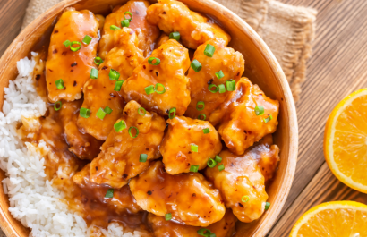 Aprende a preparar pollo a la naranja con un irresistible toque asiático