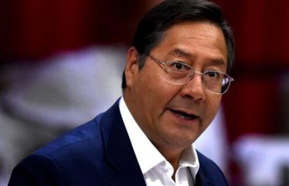 Arce desafía a Morales y ordena desbloquear vía estratégica.