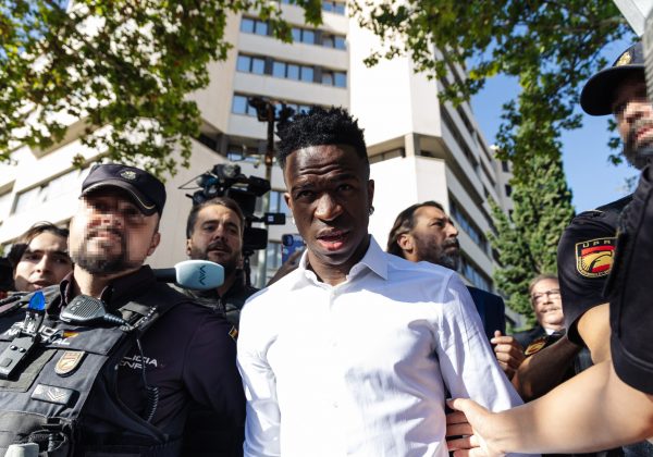 Archivan la causa por insultos racistas contra Vinícius Jr. en un Barcelona-Real Madrid