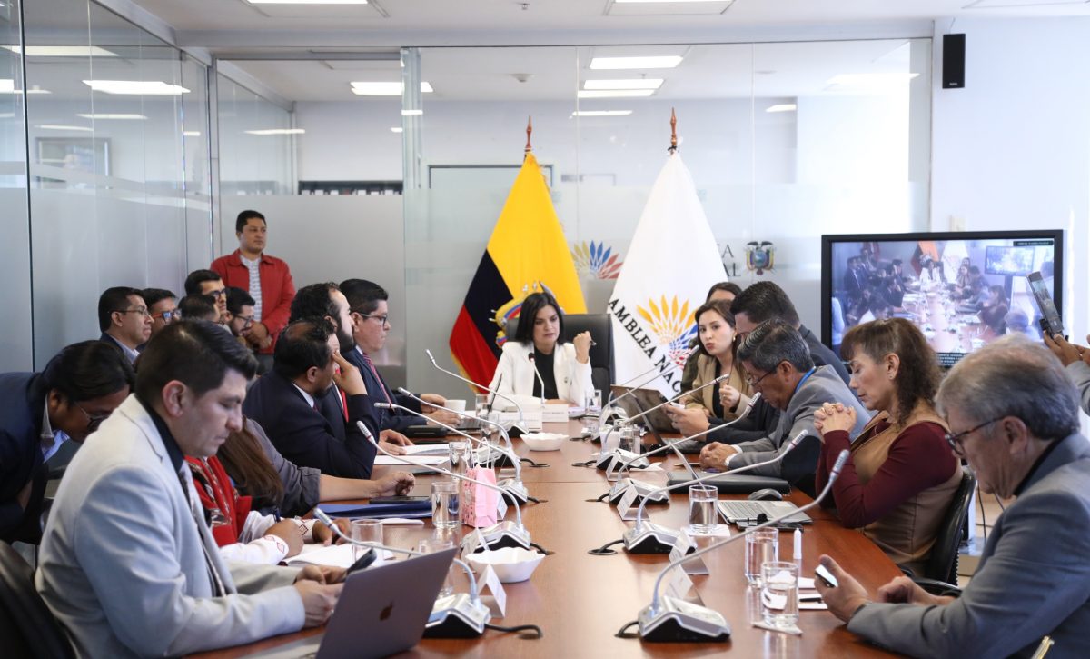 Arcotel, AME y Asetel debaten futuro de servicios de telecomunicaciones rurales