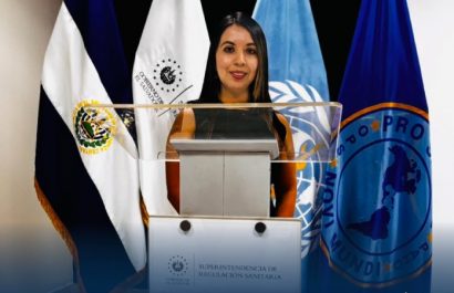 Arcsa fortalece capacidades regulatorias en taller internacional sobre registro de medicamentos