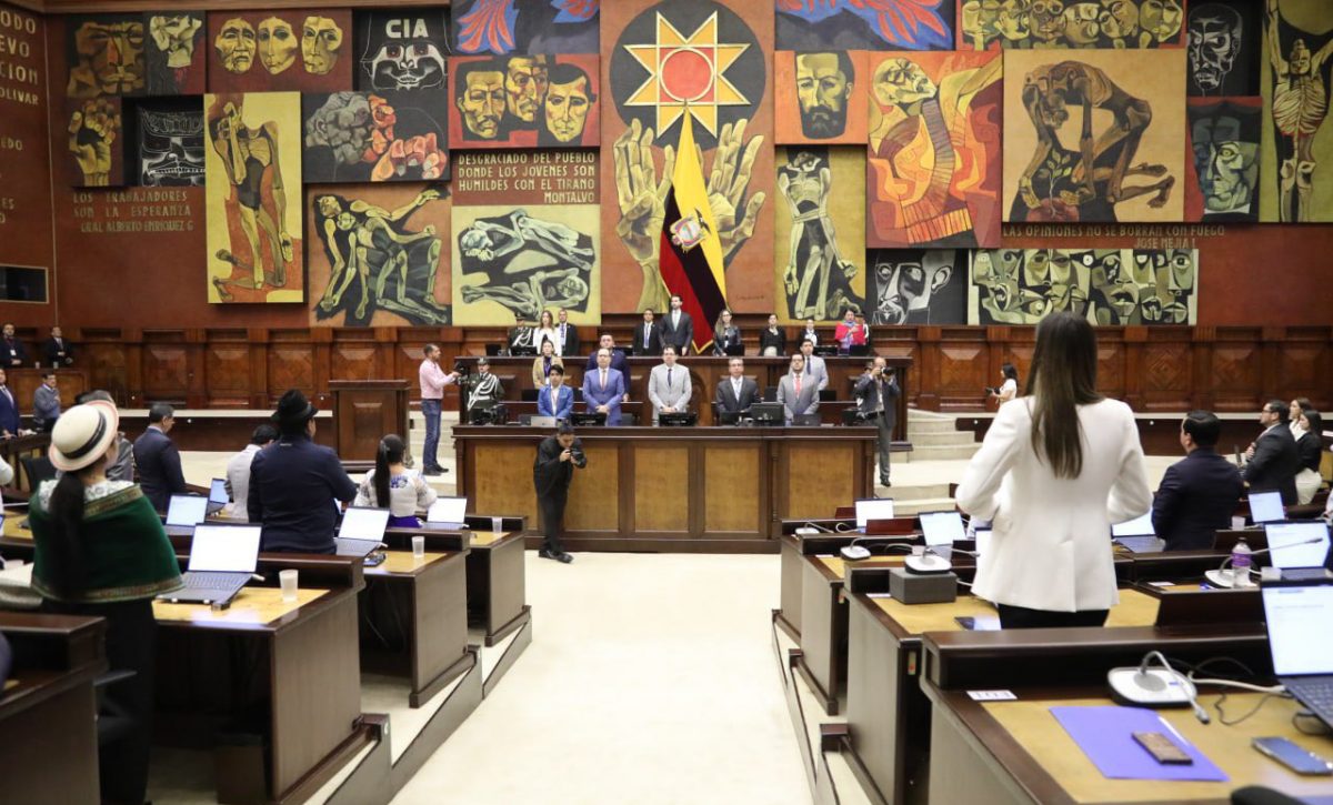 Asamblea Nacional aprueba reforma que permite bases militares extranjeras en Ecuador
