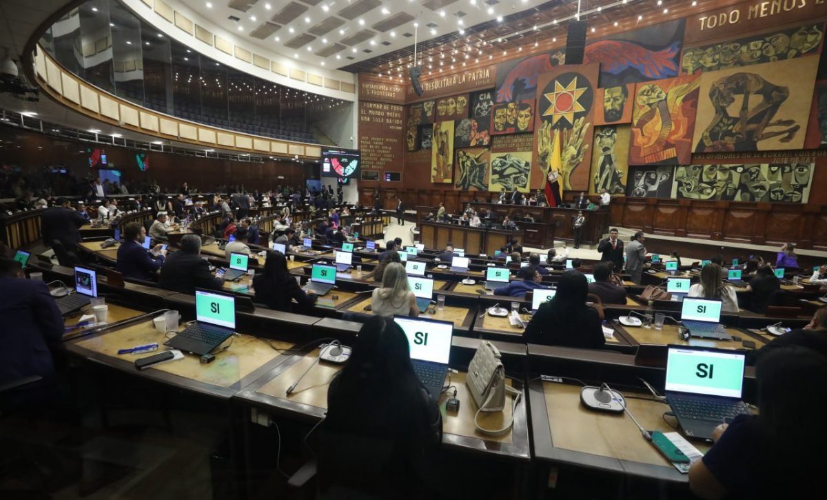 Asamblea Nacional de Ecuador define comisiones permanentes con mayoría de ADN