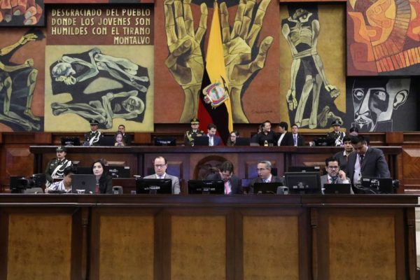 Asamblea Nacional del Ecuador: Niels Olsen suspende la conformación del Comité de Ética, no hubo apoyo a la última moción. (Asamblea Nacional).