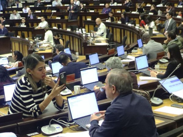 Asamblea Nacional: ¿Qué dice el proyecto de Ley de Solidaridad Nacional, propuesto por Noboa? (API).
