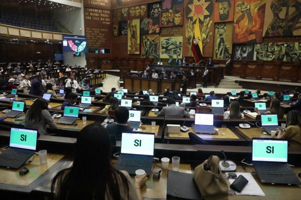 Asamblea aprueba ley que permite transformación de cooperativas en bancos