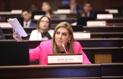 Asambleísta Nuria Butiñá rechaza acusaciones de diezmos y apunta a complot político