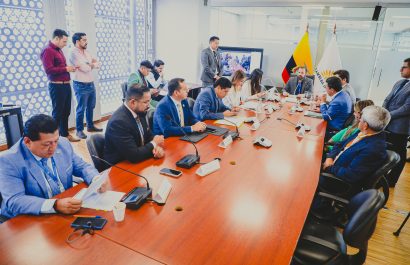 Asambleísta Steven Ordóñez fundamenta reforma a la Ley de Fomento Artesanal