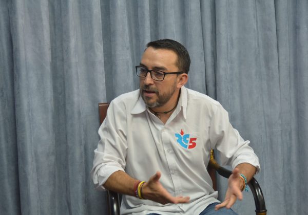 Asambleísta denuncia obstáculos en fiscalización de bonos electorales por USD 560 millones