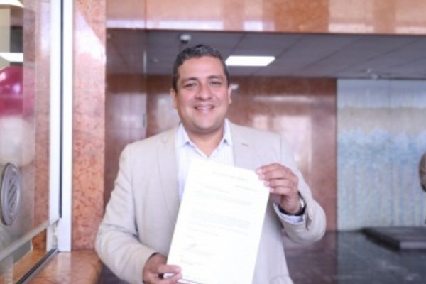 Asambleísta presenta iniciativa de ley con la que busca reducir la emisión de gas metano en la industria  hidrocarburífera. (AN).
