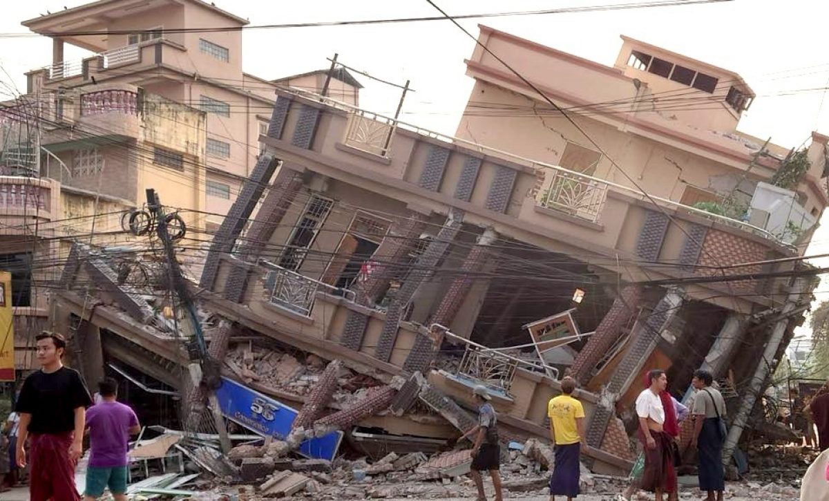 Ascienden a más de 3.500 los muertos por el terremoto en Birmania