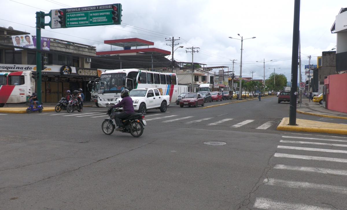 Así es el estado del tráfico vehicular saliendo de casa este martes 8 de abril