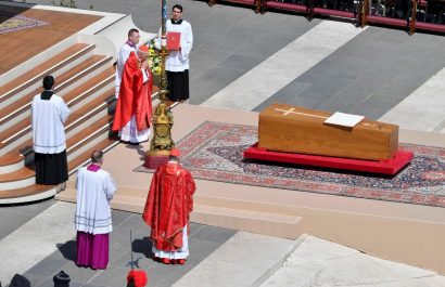 Así fue el emotivo funeral del papa Francisco Todo lo que ocurrió en el Vaticano