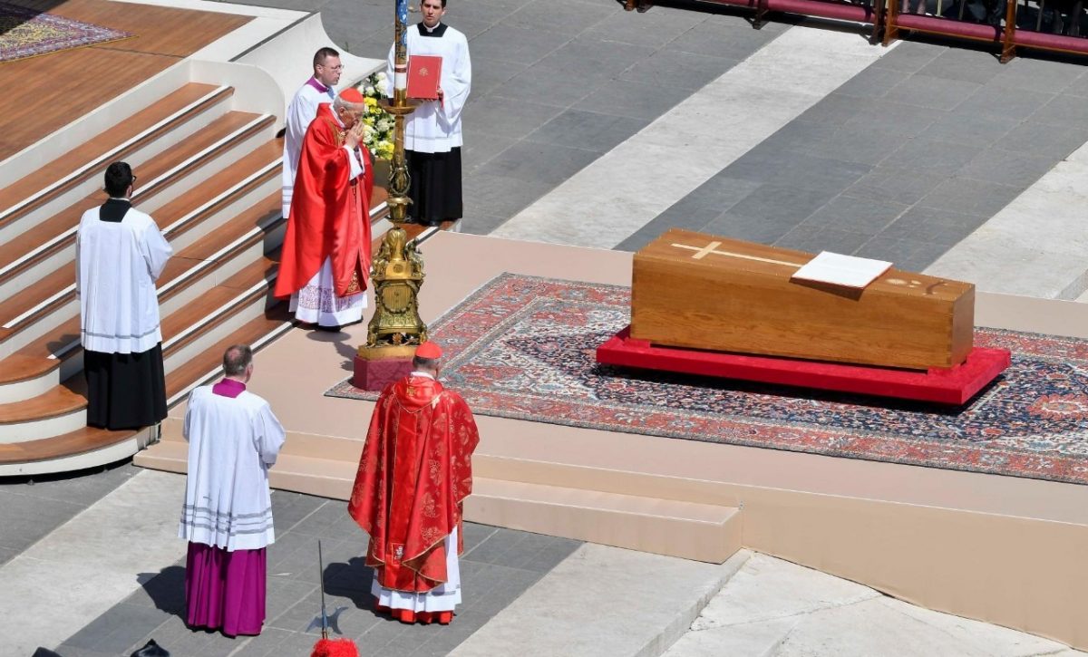 Así fue el emotivo funeral del papa Francisco Todo lo que ocurrió en el Vaticano