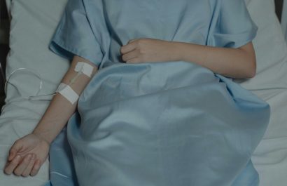 Así funcionan las derivaciones médicas internacionales del IESS para casos de alta complejidad. (Pexels)