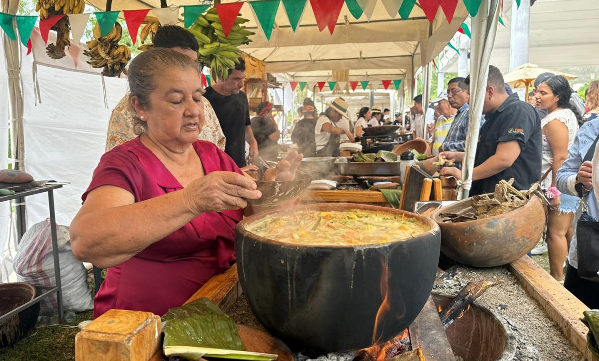 Así se prepara un viche, según el libro de Gastronomía Milenaria de la cocina manabita