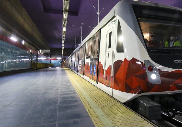 ¡Atención usuarios! El Metro de Quito cambia la forma de abrir sus puertas todo lo que debes saber