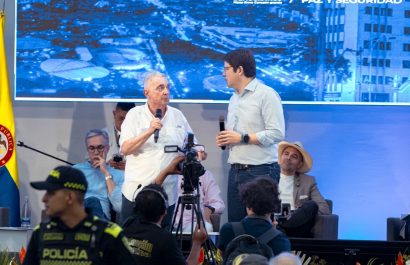 Atentado a Miguel Uribe Turbay Fiscalía apunta a motivos políticos, Petro lo cuestiona