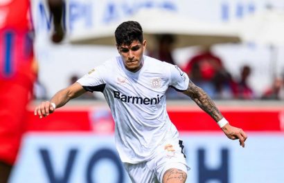 Atlético Madrid reactiva la negociación con el ecuatoriano Piero Hincapié