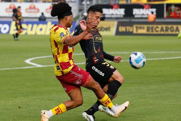 Aucas recibe a Barcelona SC este domingo 1 de junio en el estadio Gonzalo Pozo Ripalda, en Quito, por la fecha 15 de la LigaPro Ecuabet.