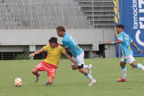 Igualdad entre Aucas y Manta FC en la jornada 13 de la LigaPro.
