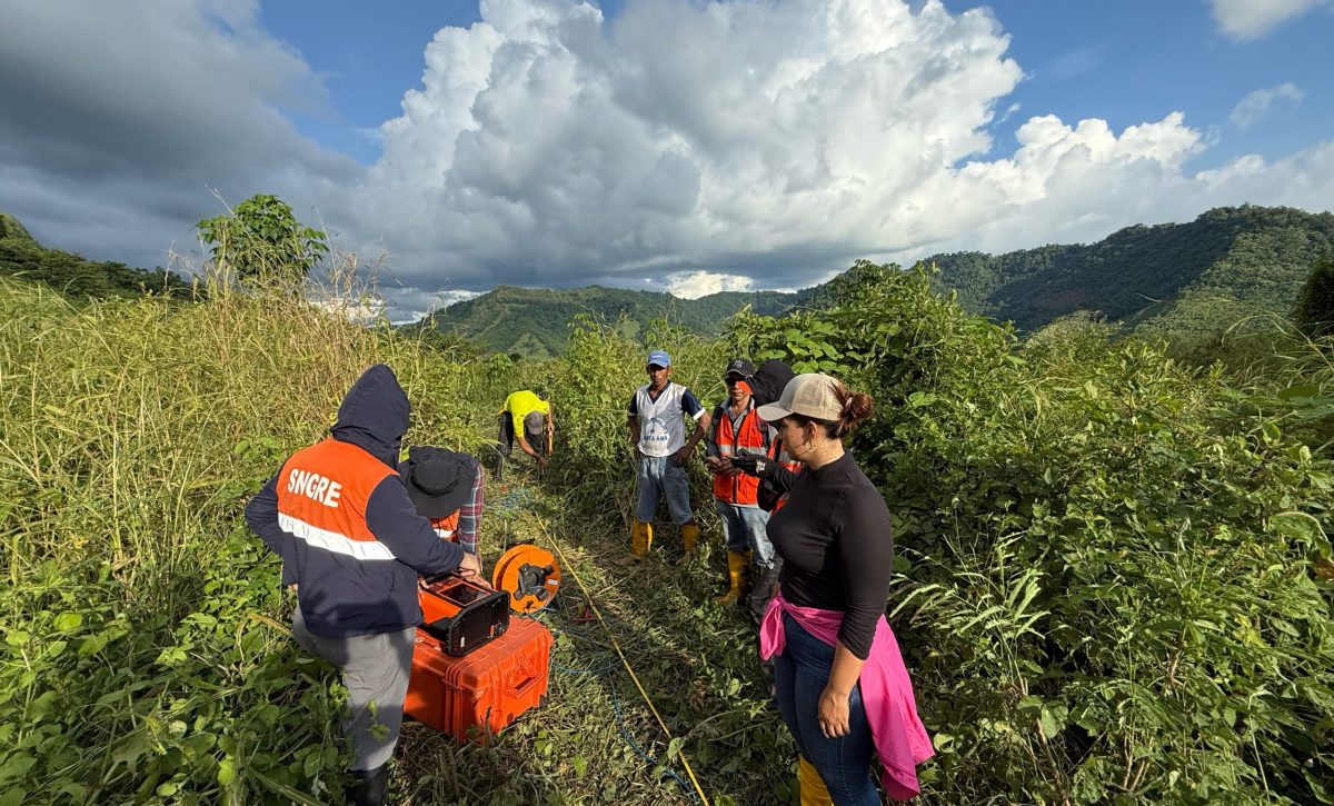 Aumentan a 50 las familias en riesgo por deslaves en la comunidad Las Guaijas