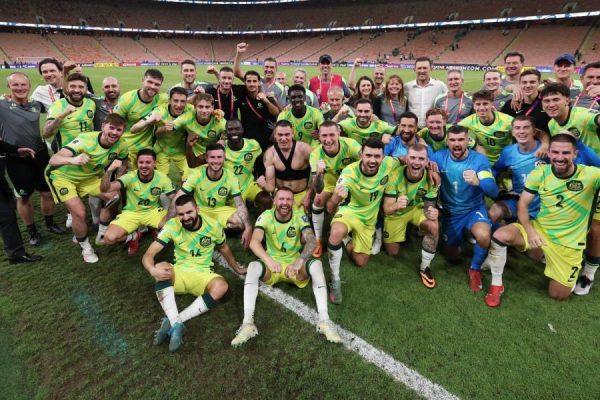 Australia aseguró su cupo a la Copa del Mundo.