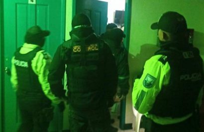 Autoridades clausuran prostíbulo ilegal en Quito y rescatan a tres menores