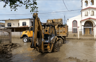 Autoridades y ciudadanos luchan contra los estragos del invierno en Estancia Vieja